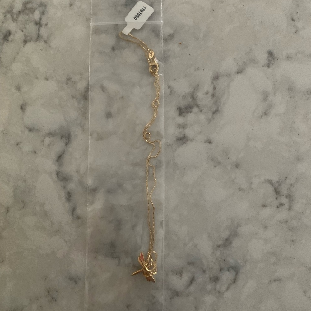 Brand new never worn 14k gold dragonfly necklace